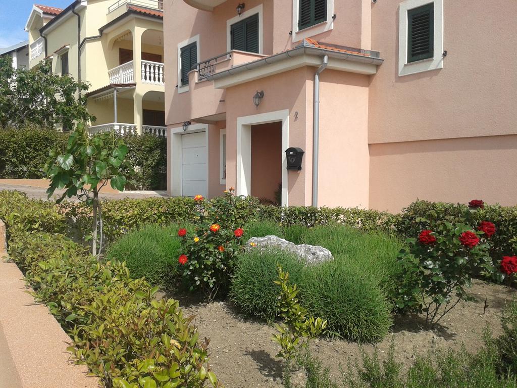 Apartments Lara & Luka Zadar Exterior foto